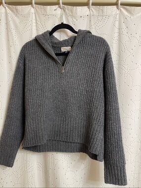 Universal Thread Gray Half-Zip Cowl Sweater